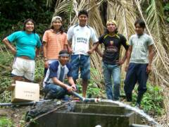 Solares Wasserpumpsystem in Sharamentsa, Pastaza, Ecuador